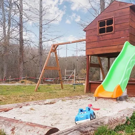 Hébergement de vacances Lovely In Sainte Croix-volvestre Montberaud