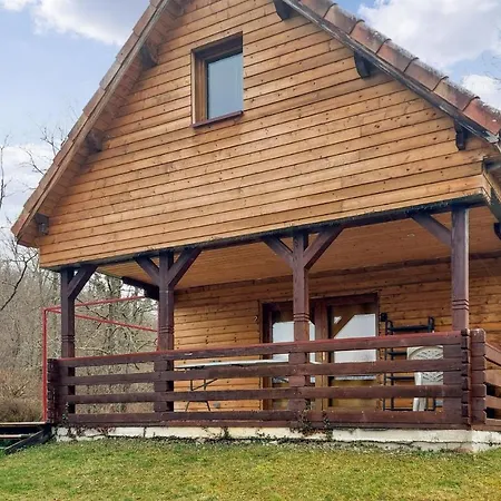 בית נופש Lovely In Sainte Croix-volvestre *