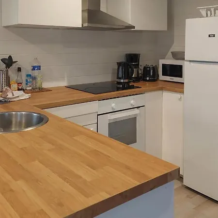 3 Bedroom Amazing In Sainte Croix-volvestre * Montberaud