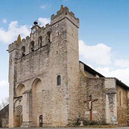 Dom wakacyjny Niesamowity Dom Z 3 Sypialniami W Sainte Croix-volvestre Montberaud