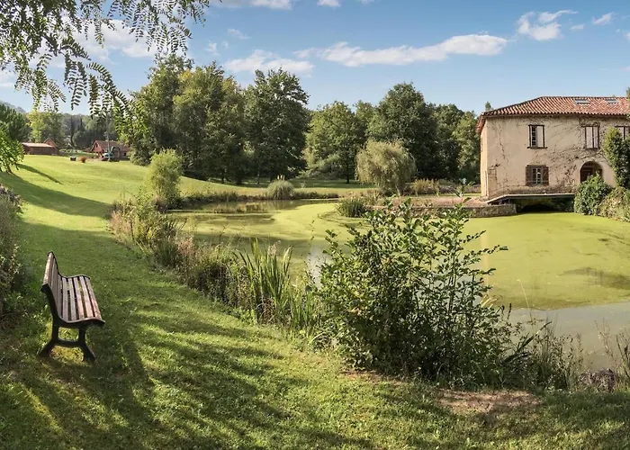 Lovely In Sainte Croix-volvestre Montberaud
